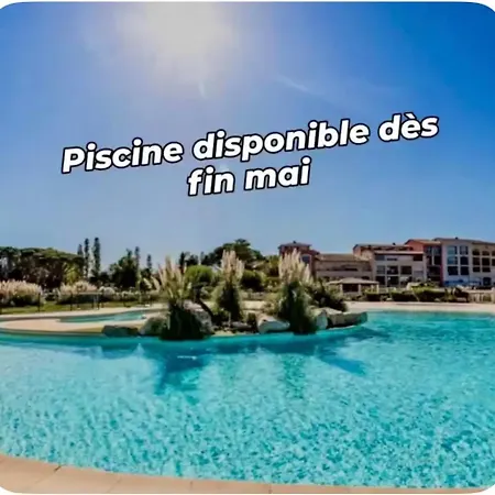 Proche St Tropez Refait A Neuf Bord De Et Piscine Apartament *
