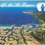 아파트 Proche St Tropez Refait A Neuf Bord De Et Piscine