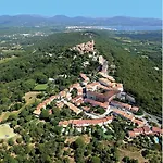 Proche St Tropez Refait A Neuf Bord De Et Piscine Cogolin