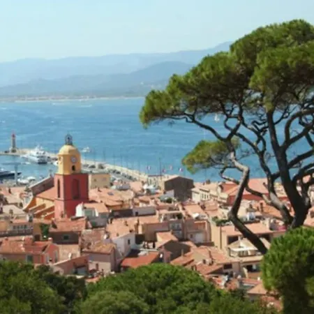Proche St Tropez Refait A Neuf Bord De Et Piscine